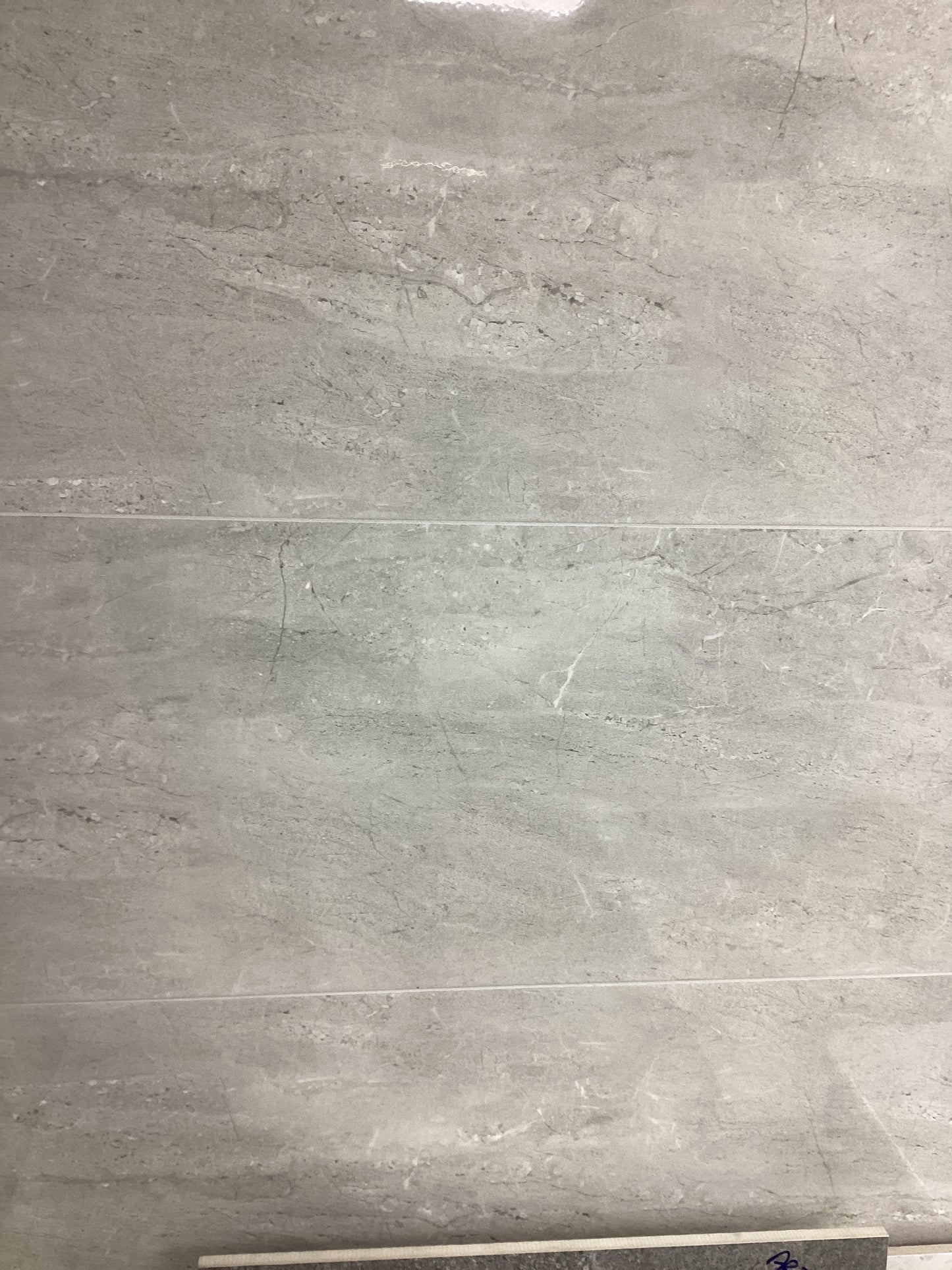 Grey Horizon 900x300