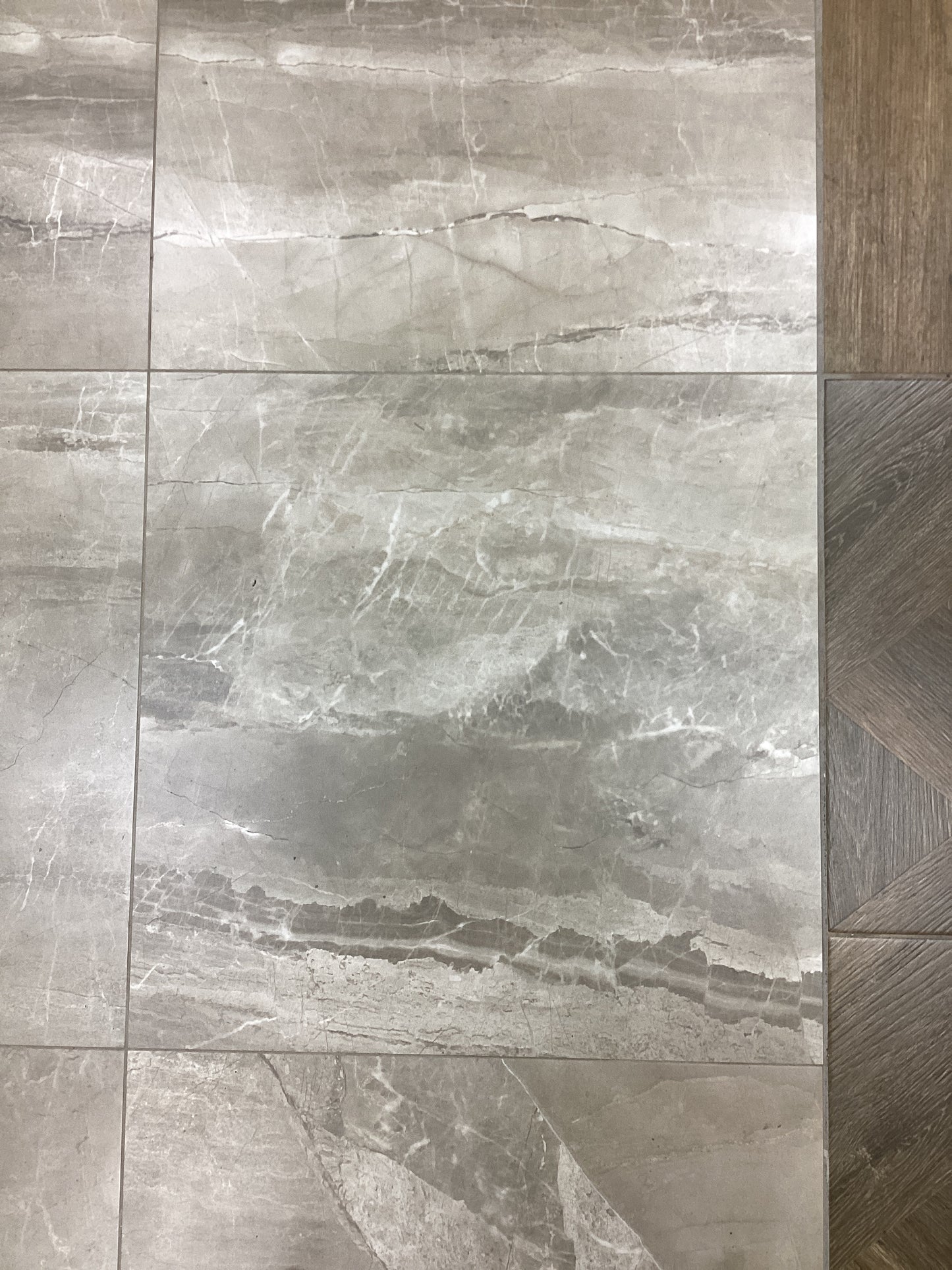 Kashmir Taupe Matt 75x75
