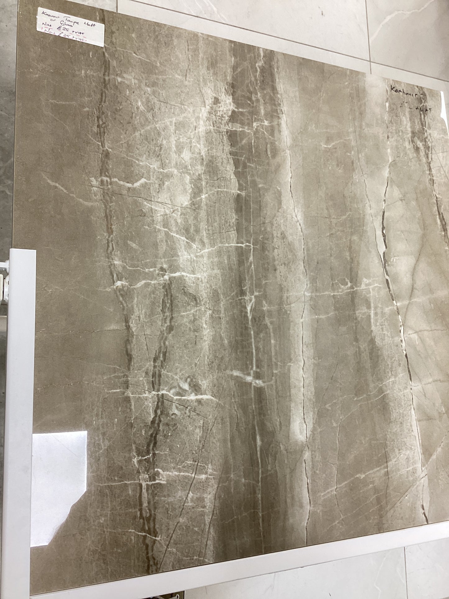 Kashmir Taupe 750x750 Gloss 16sqm Job Lot