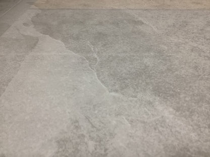 Esprit  Beige 600x600