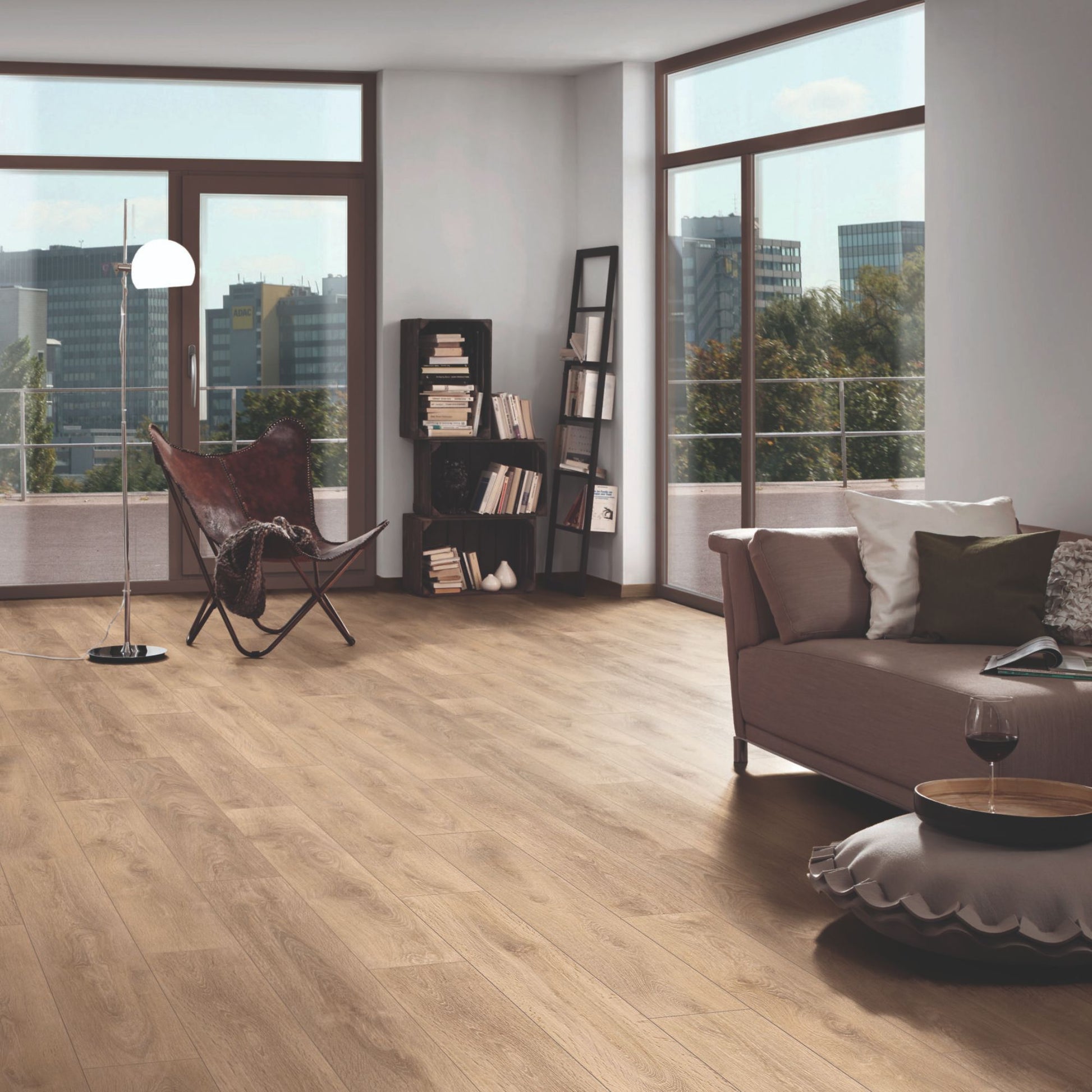 Blonde Oak Eurohome 12mm Laminate Lifestyle Image
