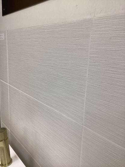 Griffen White 600x300