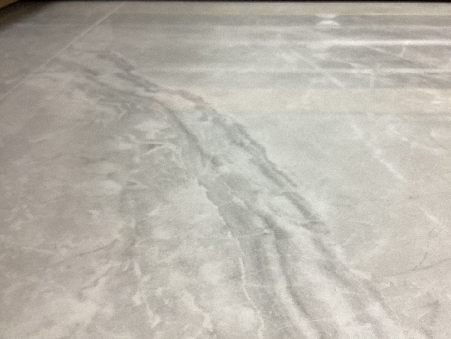Arezzo Perla 60x60 Polished